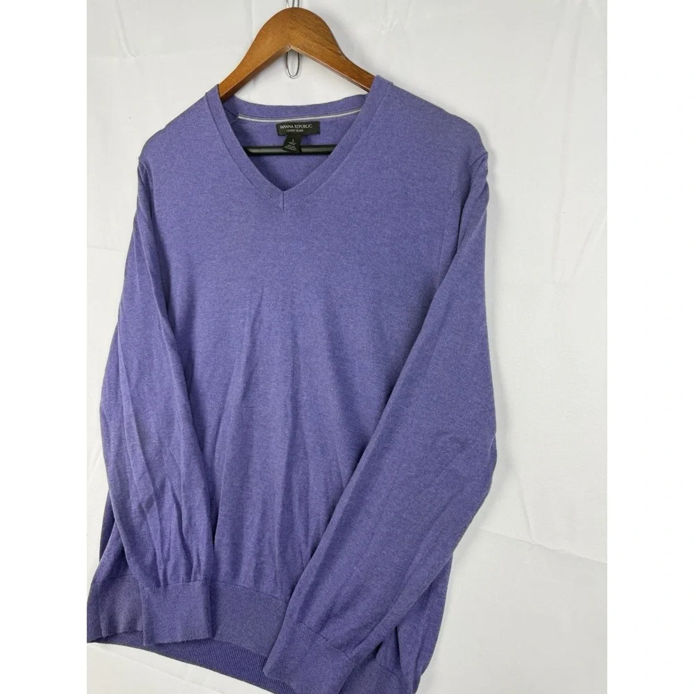 Banana Republic Men SZ. L Silk Cashmere Luxury Blend V-Neck Sweater Purple Lilac